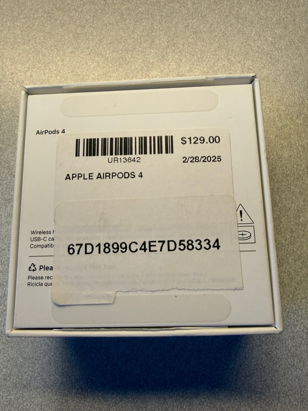 Apple AirPods 4 Wireless Earbuds - Picture 5 of 9